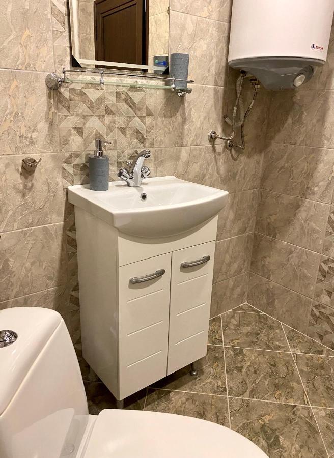 Cozy & Modern 1Br Apart For 4 Guests Next To Medical University & Free Parking Stara Zagora Exterior photo
