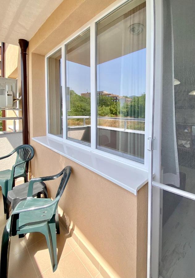 Cozy & Modern 1Br Apart For 4 Guests Next To Medical University & Free Parking Stara Zagora Exterior photo