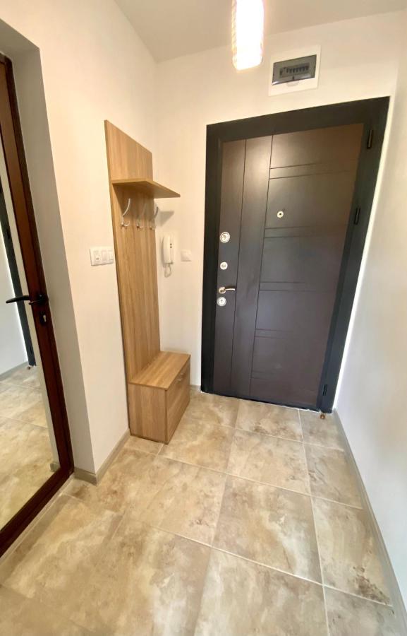 Cozy & Modern 1Br Apart For 4 Guests Next To Medical University & Free Parking Stara Zagora Exterior photo